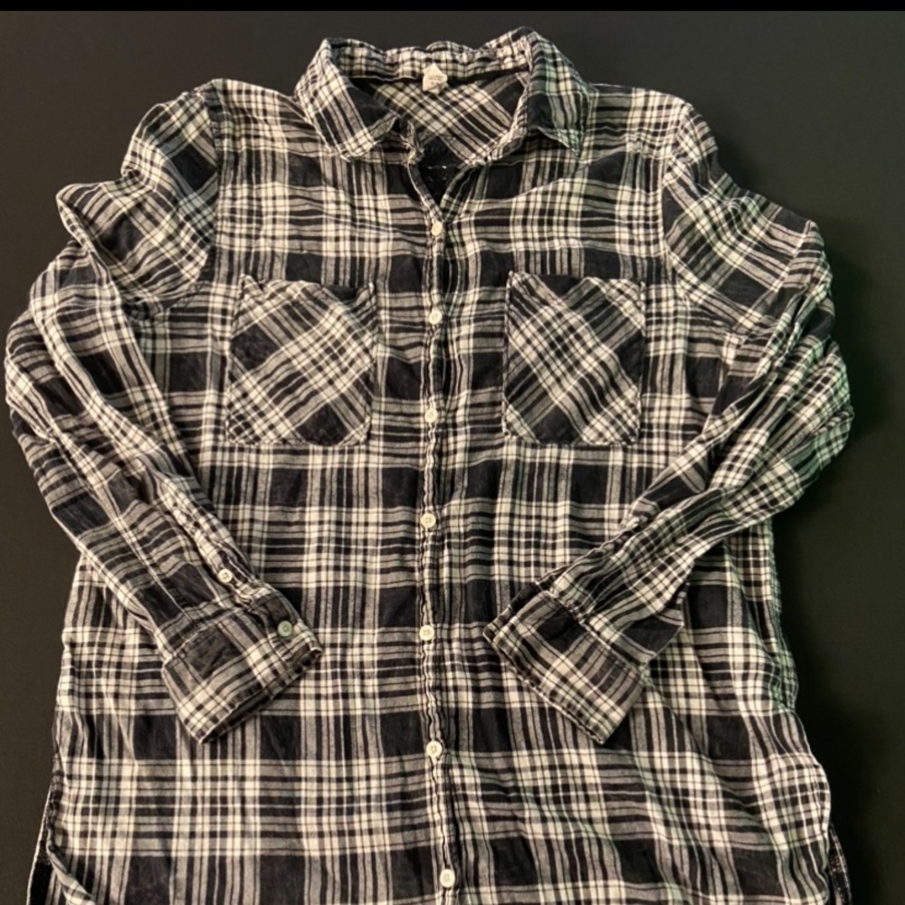 Aeropostale Button Down with crochet detail